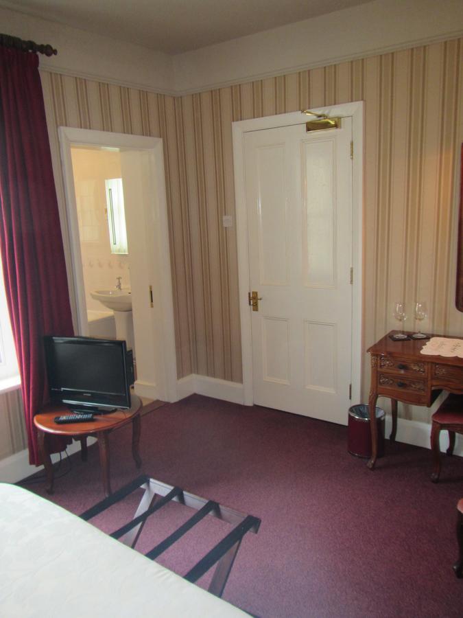 Ellerslie House Hotel Fareham Ngoại thất bức ảnh